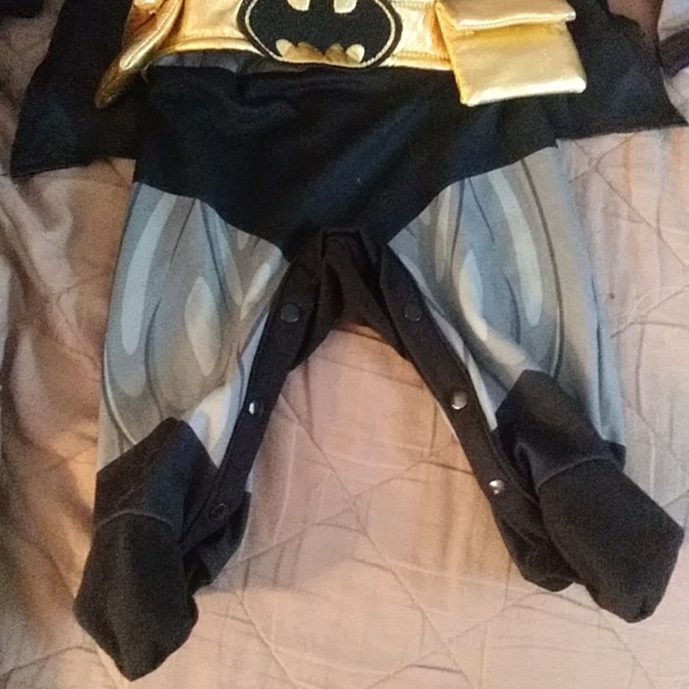 Batman 0 - 6 month Halloween Costume - Picture 5 of 9